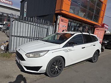 ski: Ford Focus: 2016 г., 1.6 л, Механика, Бензин, Хэтчбэк — 2