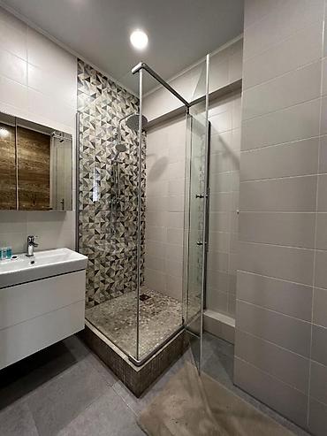 Посуточная аренда квартир: 1 комната, Душевая кабина, Постельное белье, Кондиционер — 7