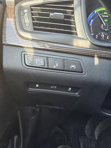 Hyundai: Hyundai Sonata: 2019 г., 2 л, Автомат, Гибрид, Седан — 7