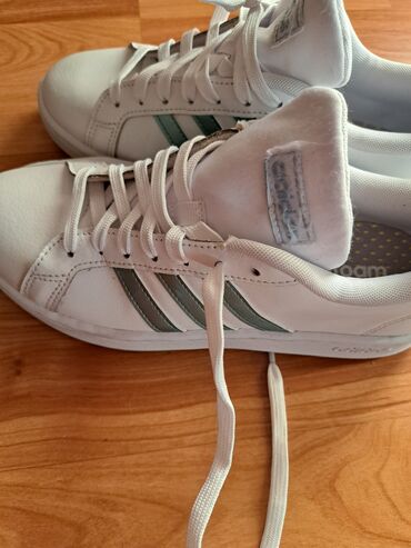 Patike: Adidas, 38, bоја - Bela — 7