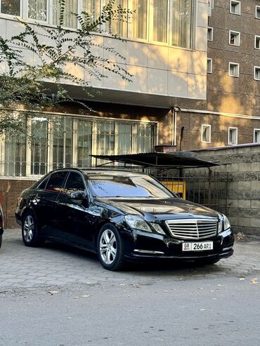 мерседес 600: Mercedes-Benz E 200: 2010 г., 1.8 л, Автомат, Бензин, Седан