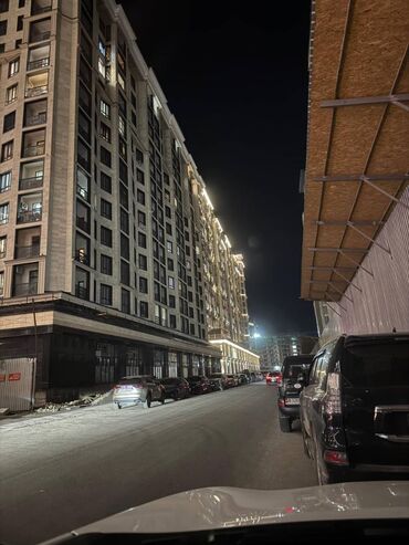 квартиры в районе пишпек: 3 бөлмө, 92 кв. м, Элитка, 13 кабат, Евроремонт
