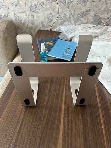 macbook m3 pro: Nulaxy alüminium noutbuk stendi - Material: möhkəm alüminium ərintisi — 3