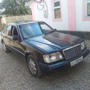 домкрат гидравлический для вытяжки авто: Mercedes-Benz W124: 1990 г., 2 л, Механика, Бензин, Седан