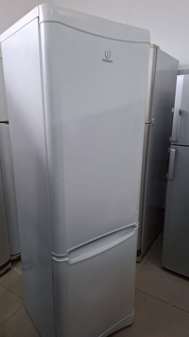 Kondisionerlər: İşlənmiş 2 qapılı Indesit Soyuducu Satılır, rəng - Ağ