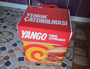 ПО для бизнеса: Yango tərəfindən yemək çatdırılması üçün nəzərdə tutulmuş termal qutu