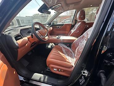 wuling starlight 730: GAC Trumpchi S9 6–местный Кузов и экстерьер: - Современный монолитный — 6