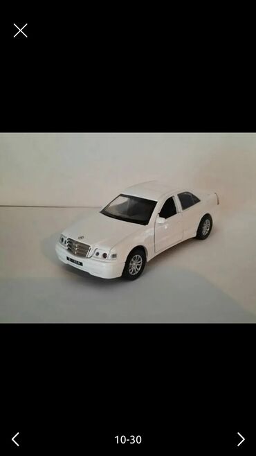 Oyuncaqlar: Təcili Satılır. Endirim Var. Nissan 370z Cupe modelka satılır.Ağ — 7