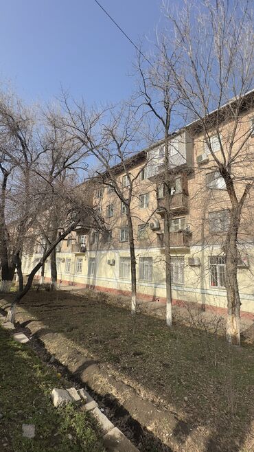 Продажа квартир: 1 комната, 32 м², Хрущевка, 4 этаж, Старый ремонт — 1