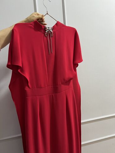 шикарное вечернее красное платье: Вечернее платье, Длинная модель