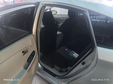 ярис цена: Toyota Prius: 2012 г., 1.8 л, Вариатор, Гибрид, Хэтчбэк — 2