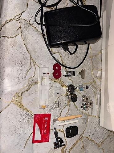 komputer noutbuk: Singer C5205 tikiş maşını - Rəqəmsal idarəetmə paneli və LCD ekran — 3
