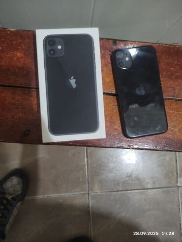продаю айфон 6: IPhone 11, Qara, Face ID