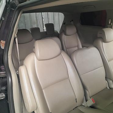 sedona: Kia Carnival: 2018 г., Минивэн — 10