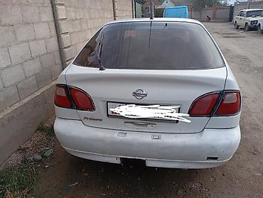 машина сатып алу: Nissan Primera: 2000 г., 1.8 л, Кол менен иштөөчү, Бензин, Седан — 2
