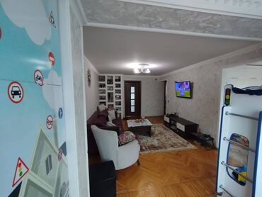 Köhnə tikili: Bakı, 3 otaqlı, Köhnə tikili, m. İnşaatçılar, 72 kv. m — 3