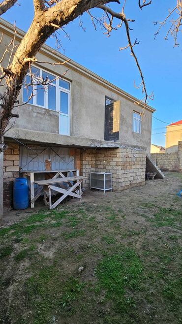Həyət evləri və villaların satışı: 5 otaqlı, 12 kv. m, Orta təmir