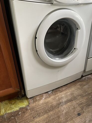 подшивочная машинка: Стиральная машина Beko, Б/у, Автомат, До 6 кг, Компактная