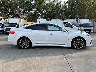 hyundai elantra amerikanka: Hyundai Grandeur: 2.2 l | 2016 il Sedan — 8