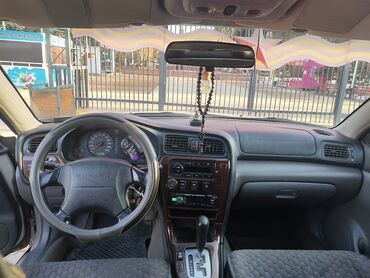Subaru: Subaru Outback: 1999 г., 2.5 л, Автомат, Газ, Универсал — 9