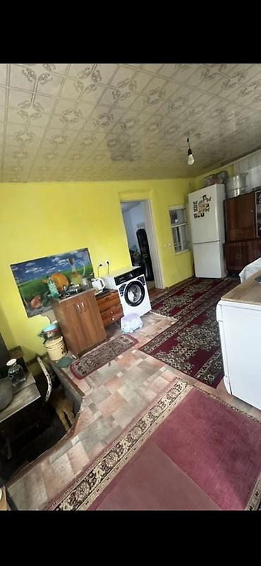 продам дом киргизия 1: 60 м², 4 комнаты, Без подселения — 5