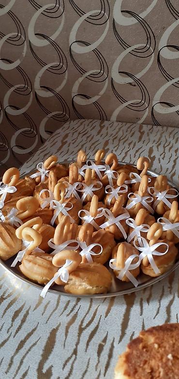 Un məmulatları: Şirniyyatlar evdə hazırlanır təmiz və keyfiyyətli şəkərbura 1 manat 50 — 17