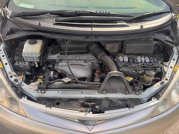 Toyota: Toyota Estima: 2002 г., 2.4 л, Вариатор, Гибрид, Минивэн — 7