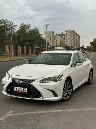 машина дишовый: Lexus ES: 2019 г., 2.5 л, Автоматические, Гибрид, Седан