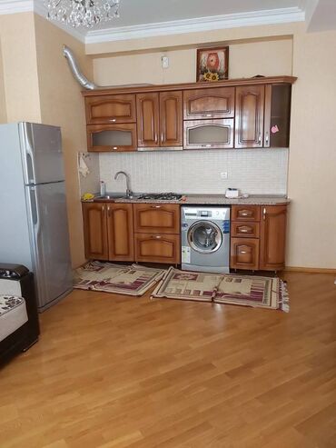 Uzunmüddətli kirayə mənzillər: Dərnəgül metrosuna yaxın,7 mkr,S.S.Axundov küçəsində,19 — 3