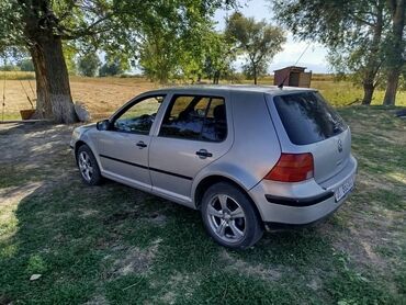 фолсваген т 4: Volkswagen Golf: 1999 г., 1.8 л, Механика, Бензин, Седан