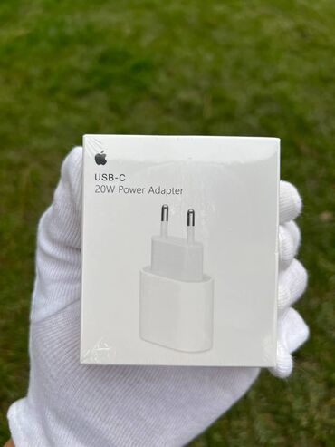Наушники: Блок питания Apple 20w type-c порт для айфона отличного качества в
