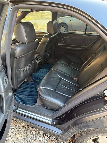 Mercedes-Benz: Mercedes-Benz E-Class: 1995 г., 3.2 л, Автомат, Бензин, Седан — 9