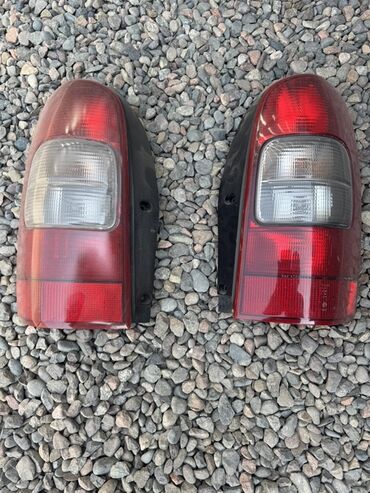 задние стоп фары: Продаю задние фонари, opel Sinatra, Chevrolet venture