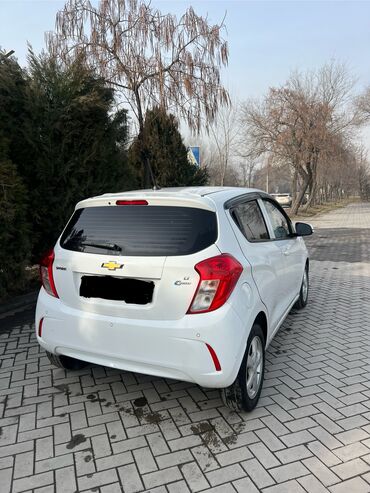 Chevrolet: Chevrolet Spark: 2016 г., 2 л, Типтроник, Бензин, Хэтчбэк — 4