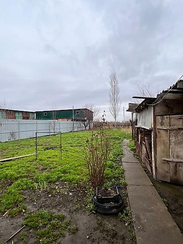 Продажа коттеджей и домов: Дом с двором и хозяйственными постройками - Отдельно стоящий — 8