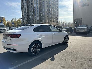 kia электромобиль: Kia K3: 2022 г., Электромобиль, Седан — 4