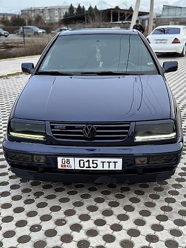 Volkswagen: Volkswagen Vento: 1999 г., 2 л, Механика, Бензин — 1
