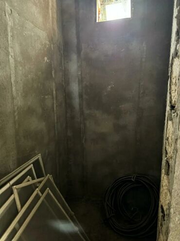 göyçayda ev: Bakı, Pirşağı qəs., 200 kv. m, 8 otaq, Hovuzsuz, Kommunal xətlər qoşulmayıb