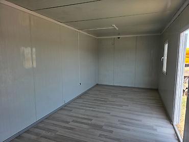 Контейнеры: Ofis konteyner Yeni Ölçü ; 3 metr x 7 metr Material ; Yüksək — 6