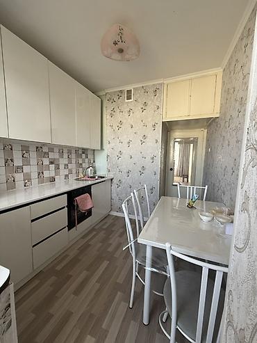 Продажа квартир: 3 комнаты, 61 м², 12 мкр 106 серия, 9 этаж, Косметический ремонт — 9