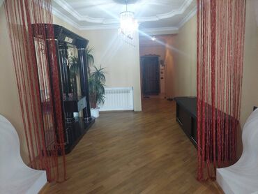 Uzunmüddətli kirayə mənzillər: Gənclik metrosu yaxınlığında, Azadlıq və İnqilab prospektlərinin -da lalafo.az — 4 Uzunmüddətli kirayə mənzillər: Gənclik metrosu yaxınlığında, Azadlıq və İnqilab prospektlərinin — 4