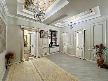 Продажа коттеджей и домов: 5 комнат, 215 м², 5 соток, Бишкек, Биримдик-Кут ж/м Агентство недвижимости — 17