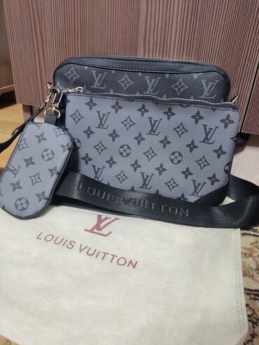 Другая мужская одежда: В наличии новая барсетка Louis Vuitton цена 1500 сом
