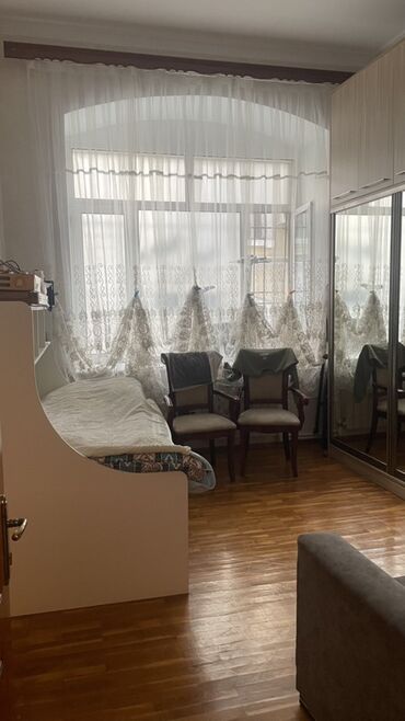 a frame ev satılır: Lənkəran, 3 otaqlı, Köhnə tikili, 70 kv. m