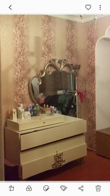 Köhnə tikili: Bakı, 4 otaqlı, Köhnə tikili, m. Həzi Aslanov, 100 kv. m -da lalafo.az — 5 Köhnə tikili: Bakı, 4 otaqlı, Köhnə tikili, m. Həzi Aslanov, 100 kv. m — 5