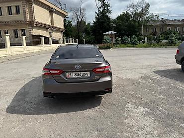 Toyota: Toyota Camry: 2019 г., 2.5 л, Вариатор, Гибрид, Седан — 13