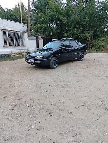 Унаа сатуу: Volkswagen Passat: 1995 г., 1.8 л, Кол менен иштөөчү, Бензин, Седан — 3