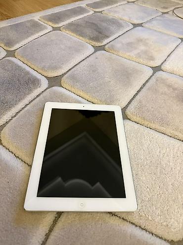 məntiq pdf: Apple iPad (ağ ön panel, gümüş arxa korpus) Xüsusiyyətlər: - 9.7 — 3