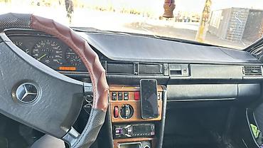 Mercedes-Benz: Mercedes-Benz W124: 1991 г., 2.9 л, Ручные, Бензин, Универсал — 6