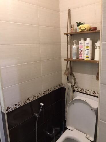 Həyət evləri və villaların satışı: Satılır: həyət evi (təmirli, həyətli sahə) - Plan: girişdə eyvanlı — 23